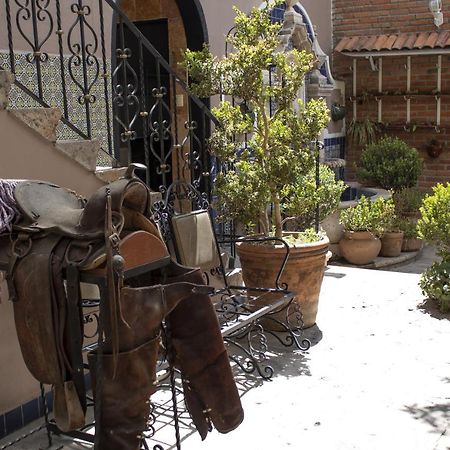 Hotel Mansion Mijashe Wellness & Travel House Morelia Exterior foto