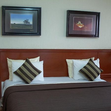 Hotel Mansion Mijashe Wellness & Travel House Morelia Exterior foto