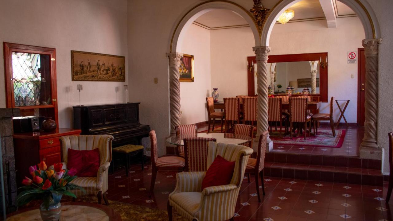 Hotel Mansion Mijashe Wellness & Travel House Morelia Exterior foto